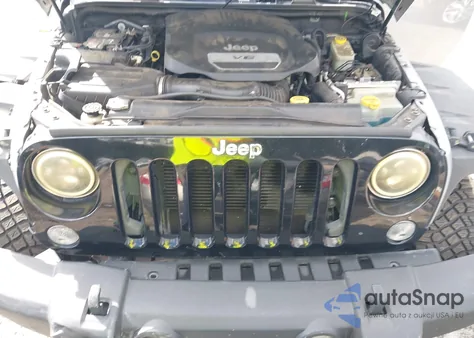 2014 Jeep Wrangler Unlimited Sahara z USA, uszkodzony, nr VIN 1C4BJWEG2EL138028